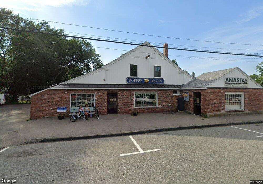 76 Railroad St unit A, Holliston, MA 01746 - photo 1