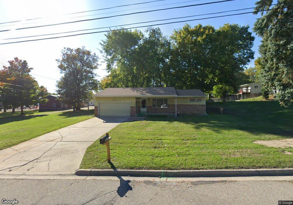 1213 Clark Rd, Lansing, MI 48917 - photo 1