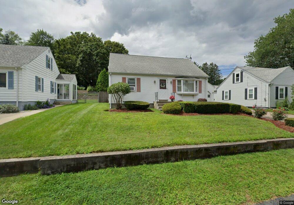 218 Nursery Ave, Woonsocket, RI 02895 - photo 1