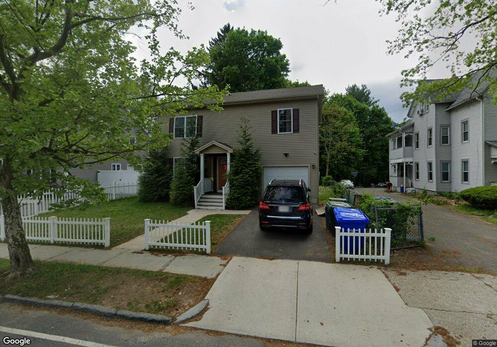 94 Benton St unit 96, Springfield, MA 01109 - photo 1