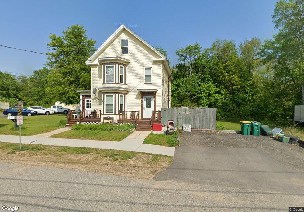32 Mill St unit A, Rochester, NH 03868 - photo 1