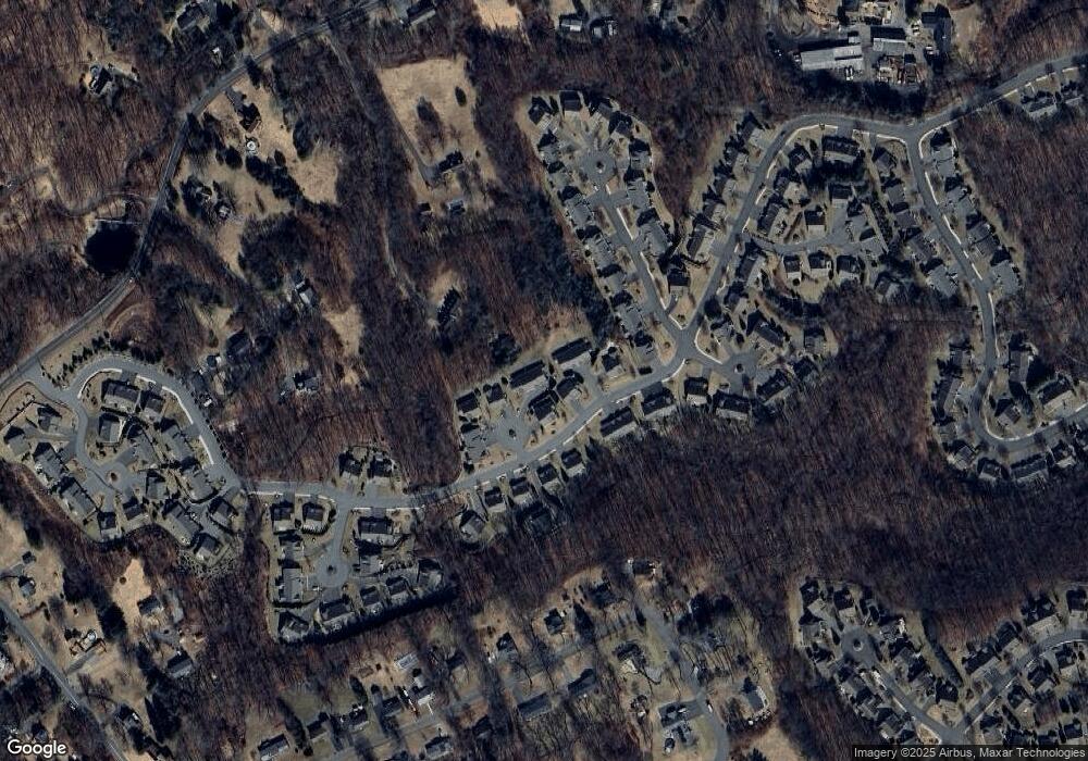 702 Holly Ct unit 154, Oxford, CT 06478 - photo 1