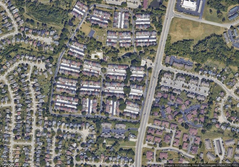 634 Dlyn St unit 5, Columbus, OH 43228 - photo 1