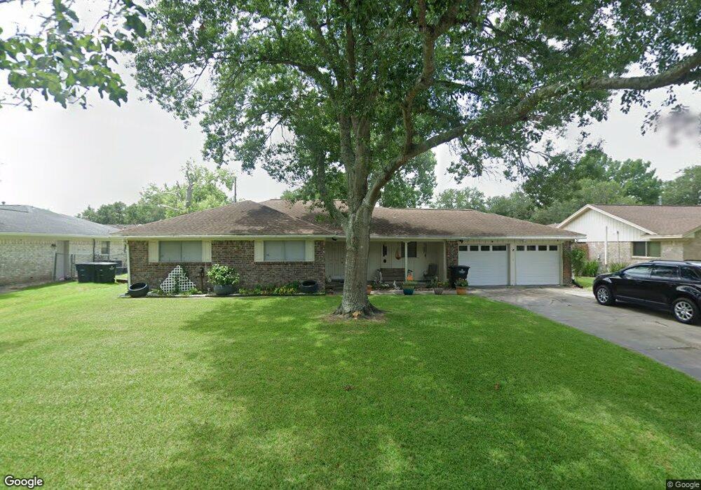 2613 Perry Ln, Alvin, TX 77511 - photo 1