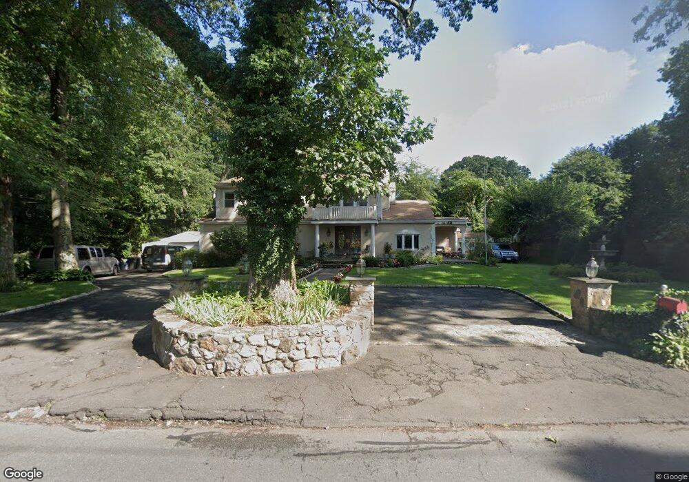 342 W Cedar St, Norwalk, CT 06854 - photo 1