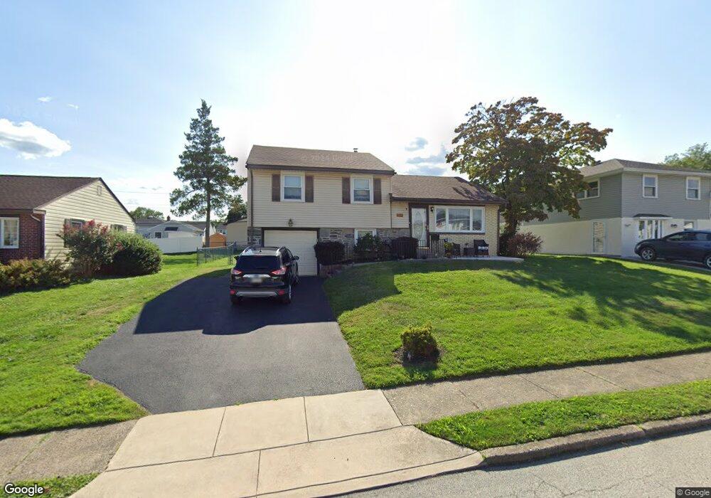214 Bourne Dr, Broomall, PA 19008 - photo 1