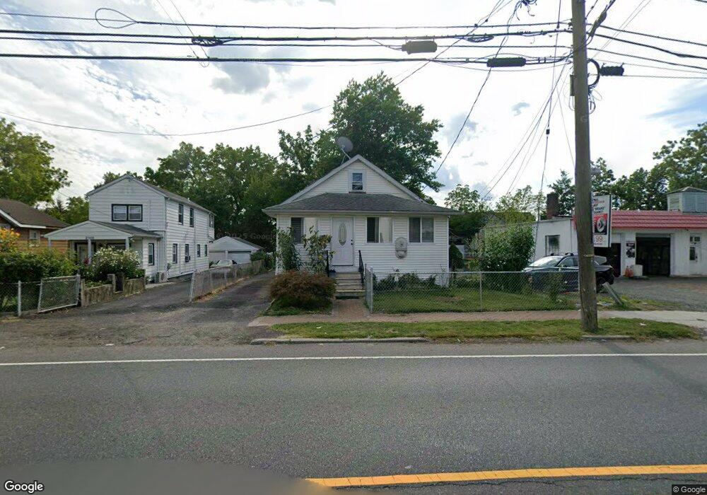 2510 Vauxhall Rd, Union, NJ 07083 - photo 1