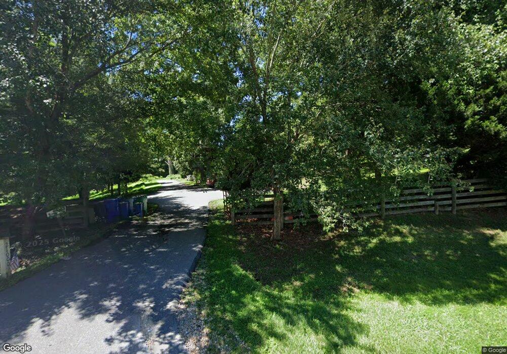 21000 Blunt Rd, Germantown, MD 20876 - photo 1