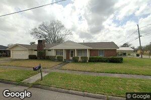 1900 Acadian Dr, Houma, LA 70363