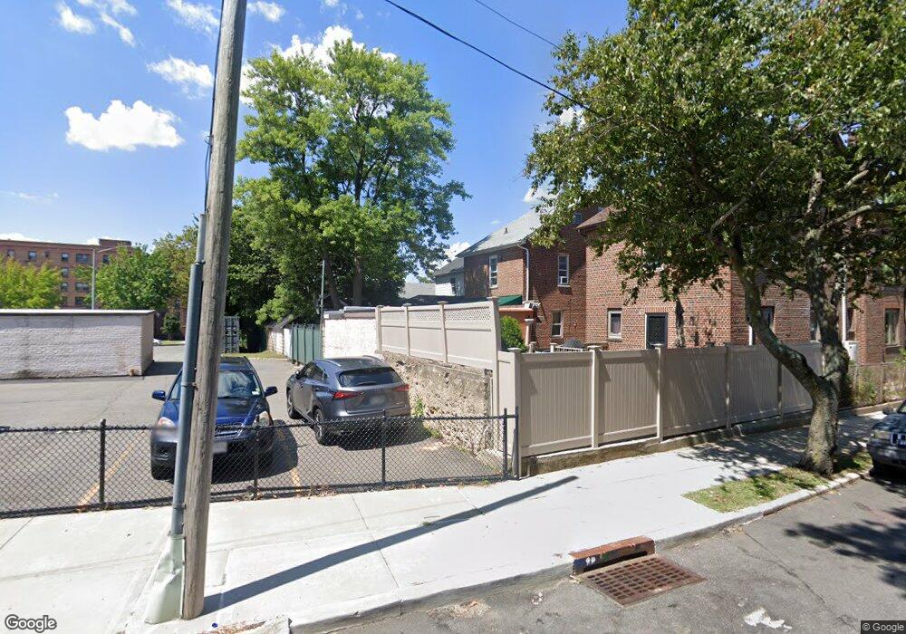 159-12 65th Ave, Flushing, NY 11365 - photo 1