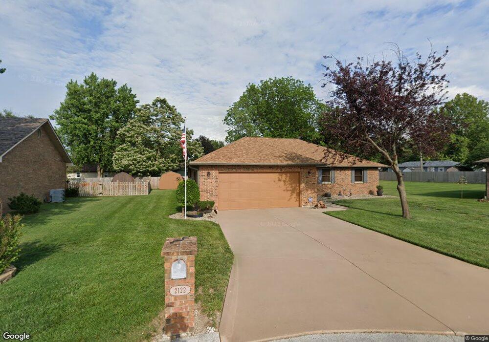 2122 S Hedgewood Dr, Bolivar, MO 65613 - photo 1