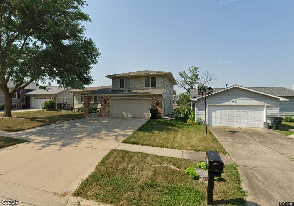 3404 Sue Ln NW, Cedar Rapids, IA 52405 - photo 1