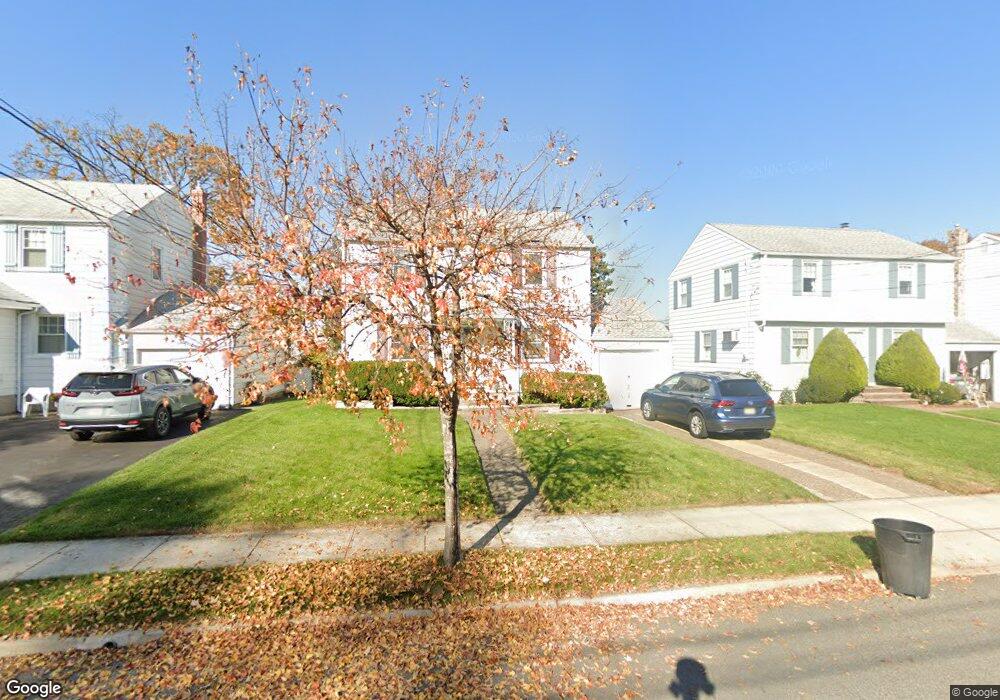 44 Fernwood Ct, Clifton, NJ 07011 - photo 1