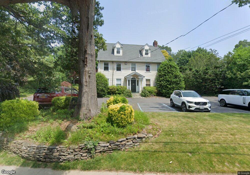 708 Glen Cove Ave unit 208, Glen Head, NY 11545 - photo 1