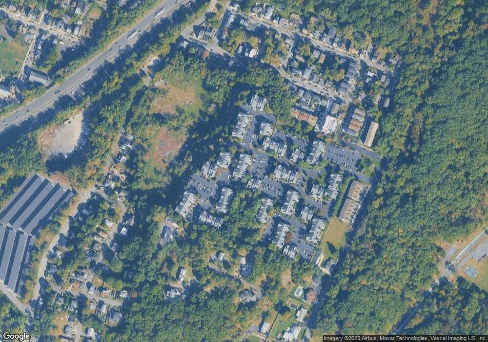 72 Boulder Run Rd, Paterson, NJ 07501 - photo 1