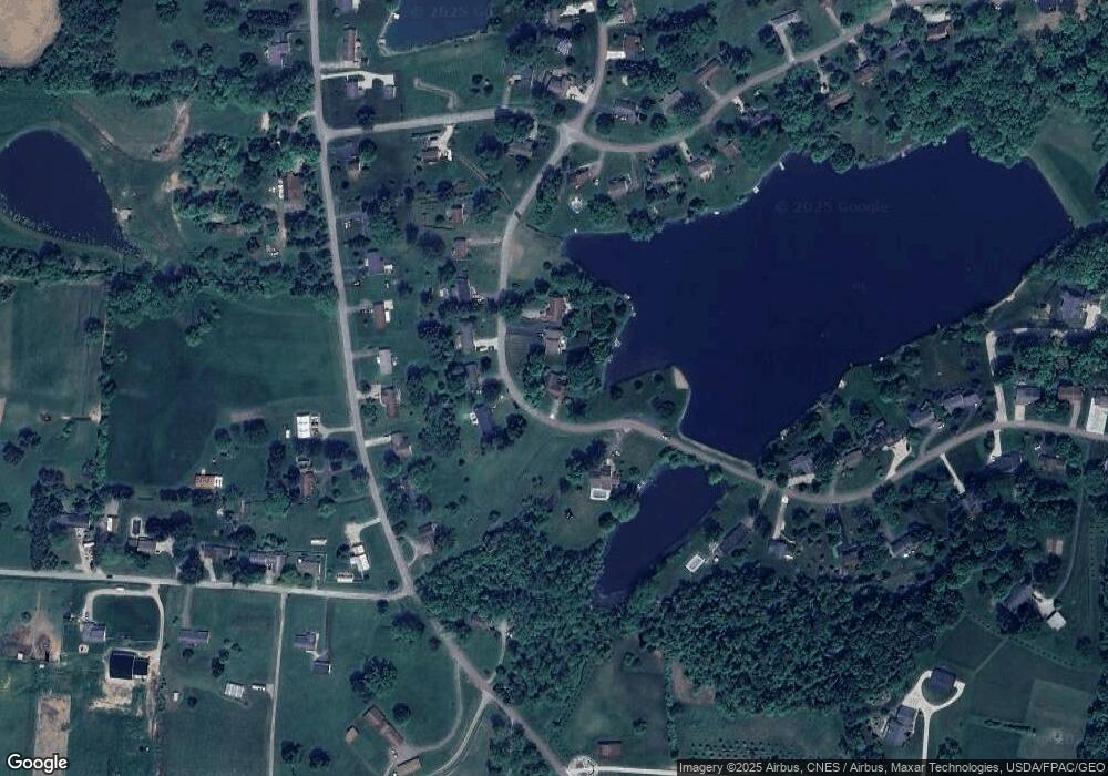 149 Deer Trail Dr, Thornville, OH 43076 - photo 1