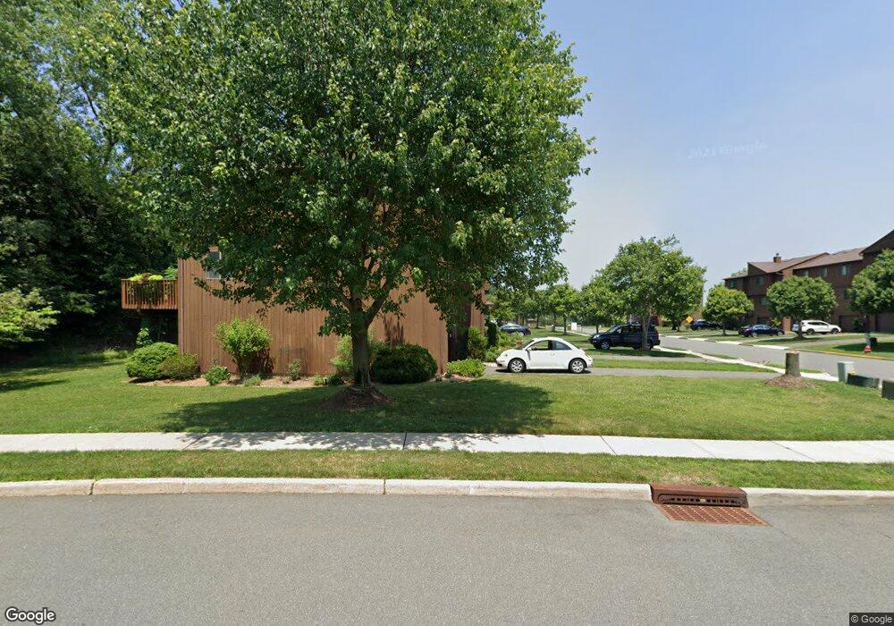 67 Metro Vista Dr, Hawthorne, NJ 07506 - photo 1