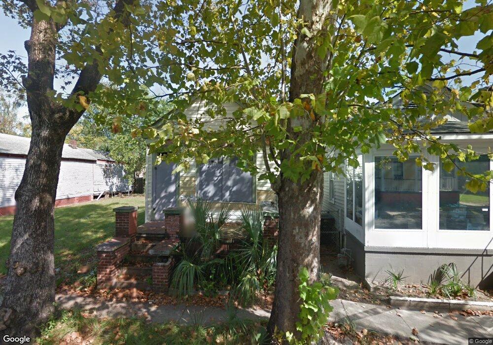 614 W 42nd St, Savannah, GA 31415 - photo 1