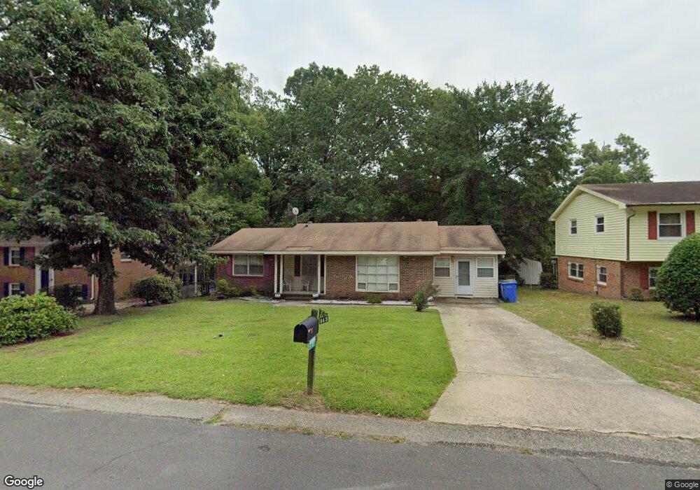 643 Edgehill Rd, Fayetteville, NC 28314 - photo 1