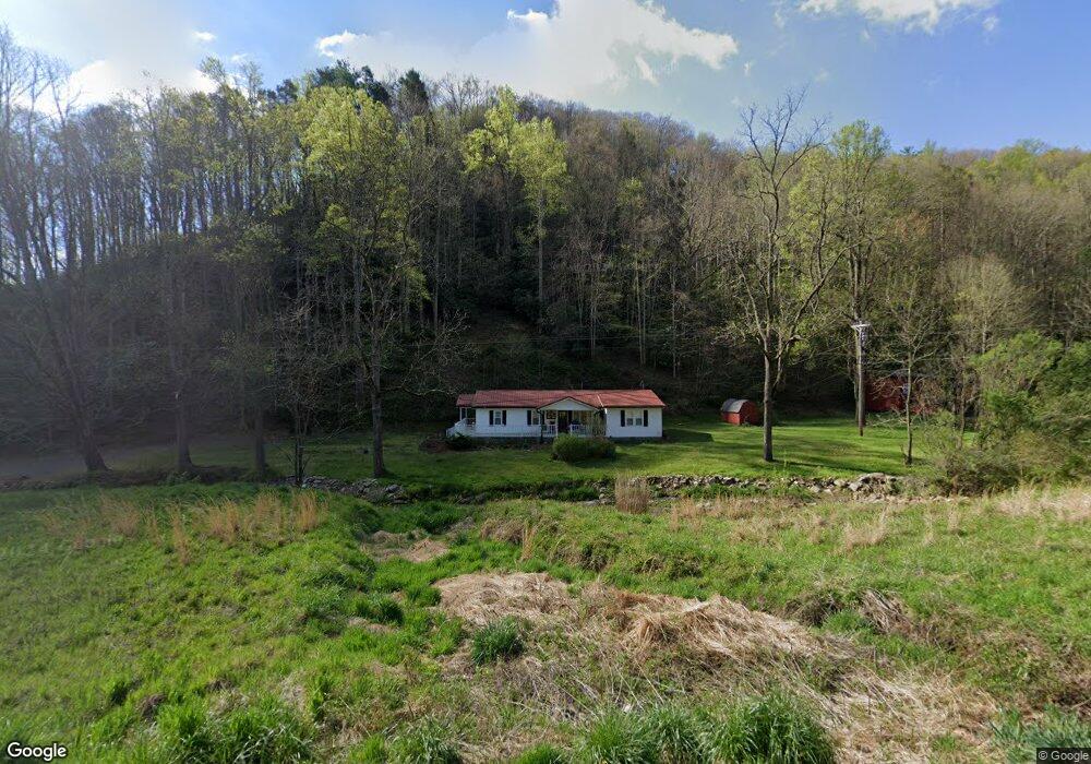 917 Little Creek Rd, Burnsville, NC 28714 - photo 1