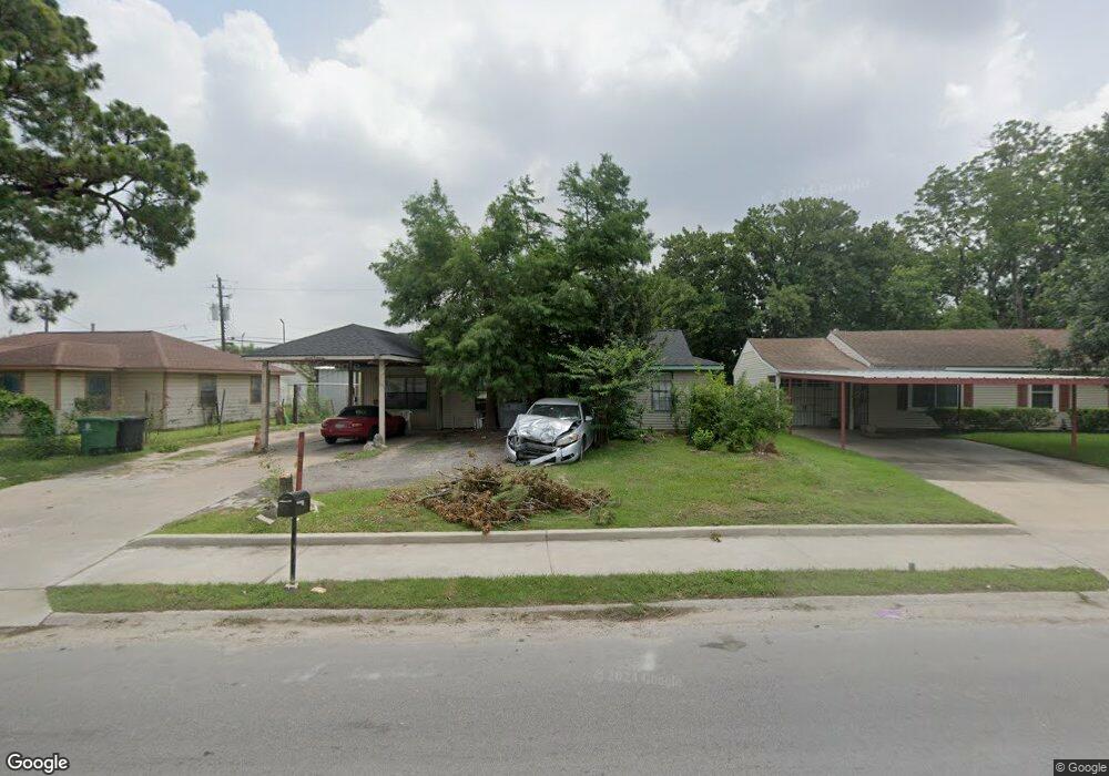 10914 Bentley St, Houston, TX 77093 - photo 1