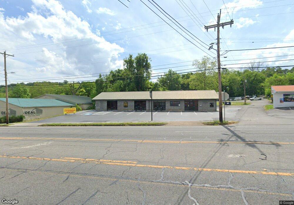 921 Lafayette Rd, Rossville, GA 30741 - photo 1