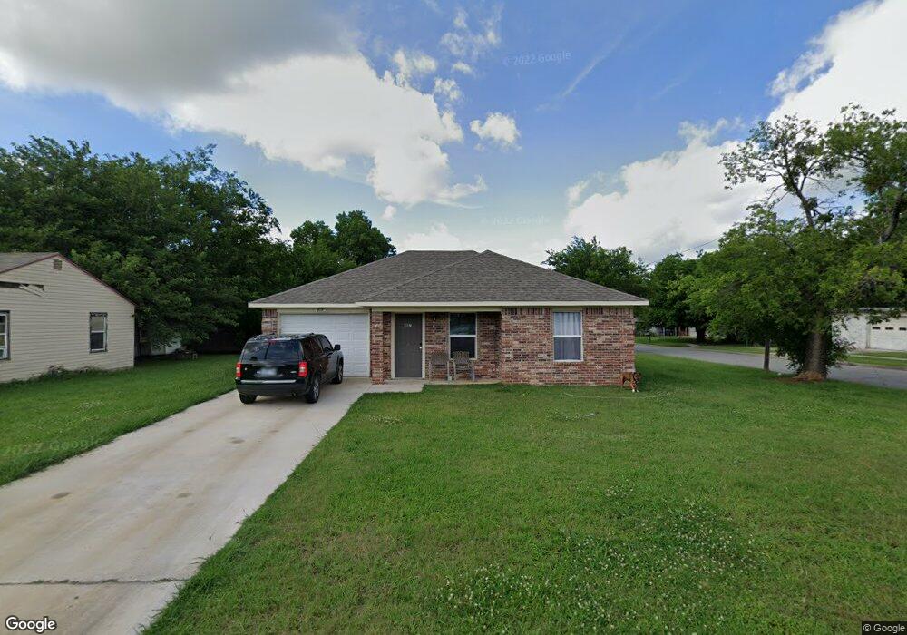 617 6th Ave NE, Ardmore, OK 73401 - photo 1