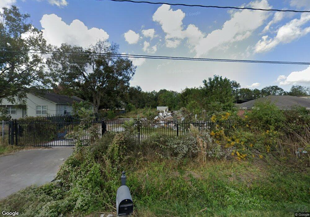 6712 Spindle Dr, Houston, TX 77086 - photo 1