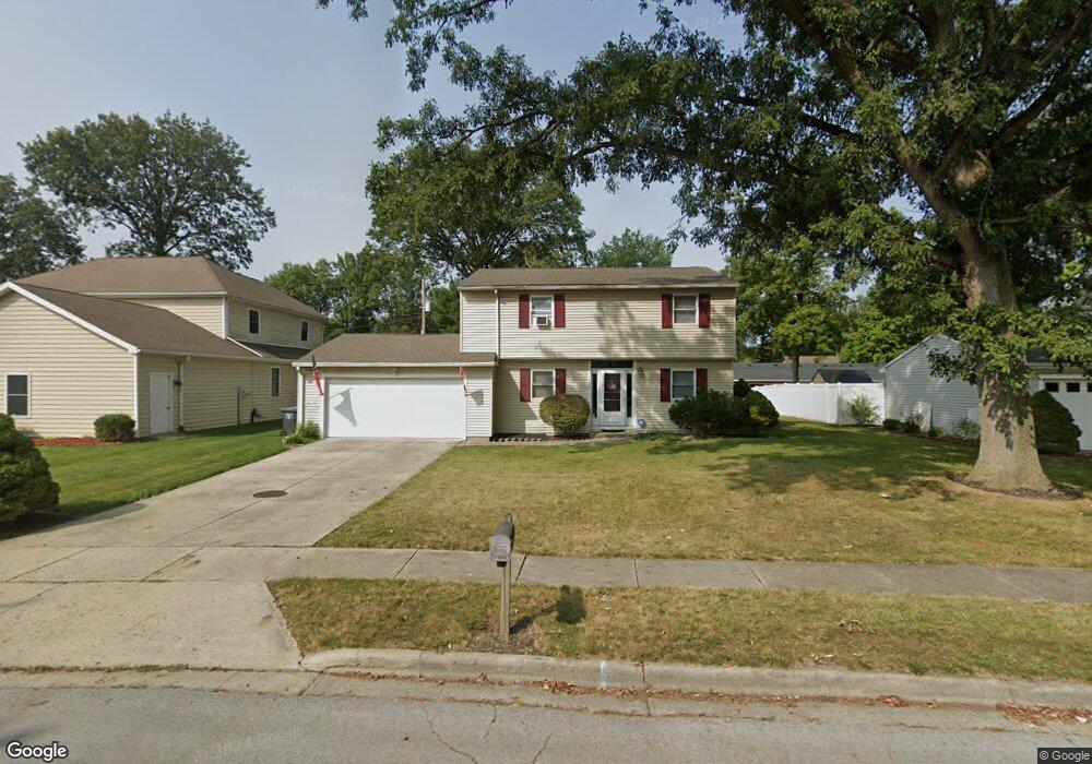 1060 Cameron Ln, Lima, OH 45805 - photo 1