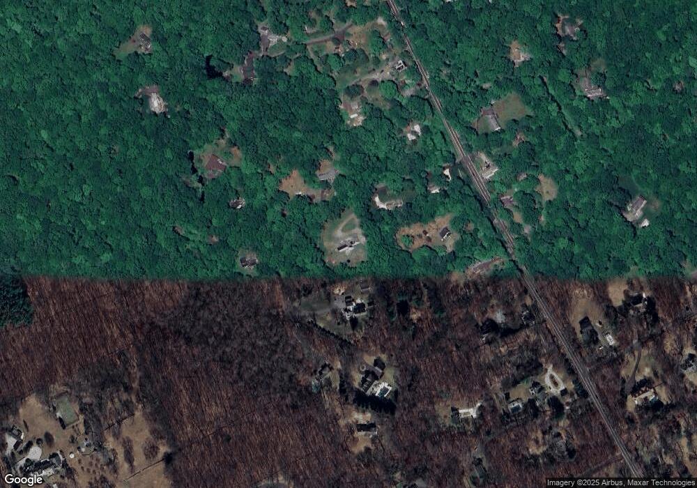 10 Wilson Rd, Weston, CT 06883 - photo 1