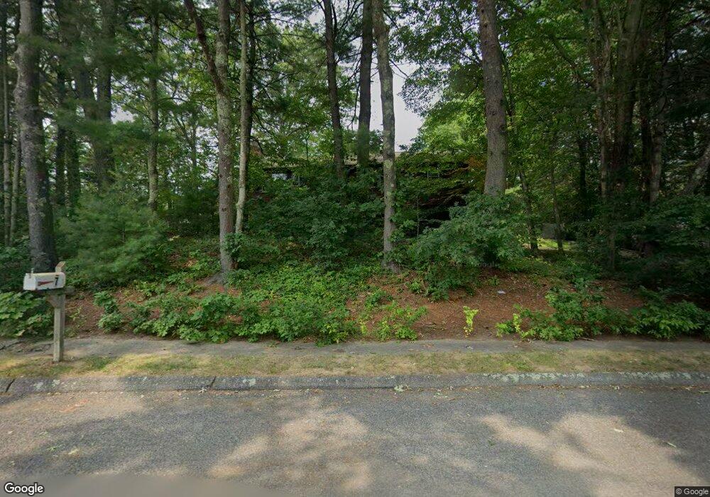 4 Lantern Ln, Mansfield, MA 02048 - photo 1