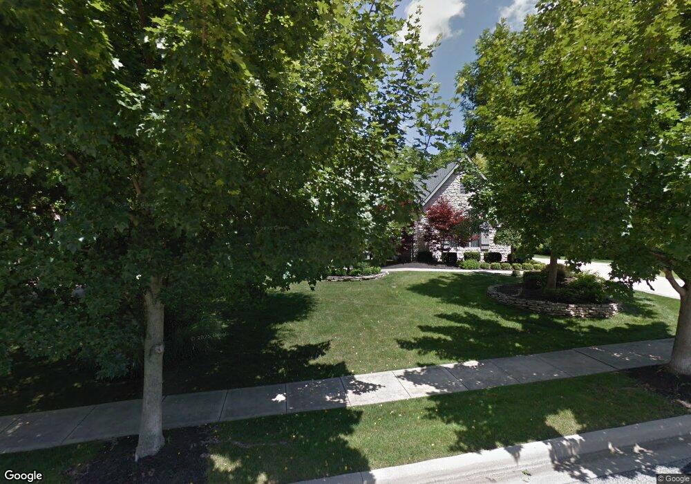 5300 Caleb Dr, Columbus, OH 43220 - photo 1