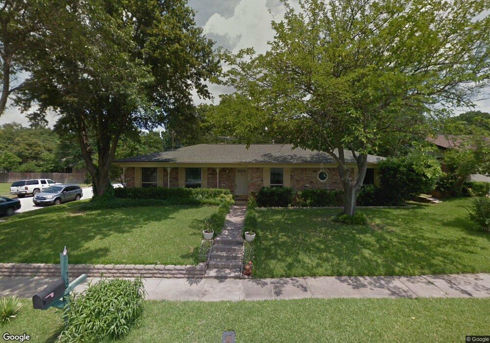 2152 Mountainview Dr, Hurst, TX 76054 - photo 1