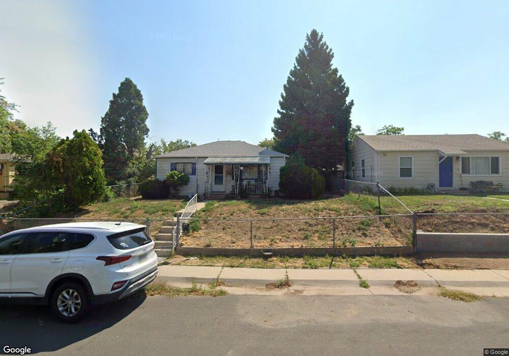 1632 Iola St, Aurora, CO 80010 - photo 1