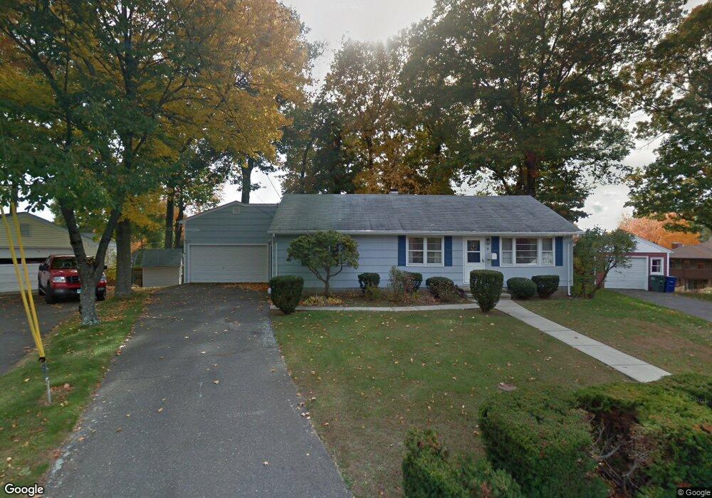 5 Tarinelli Cir, Bridgeport, CT 06606 - photo 1