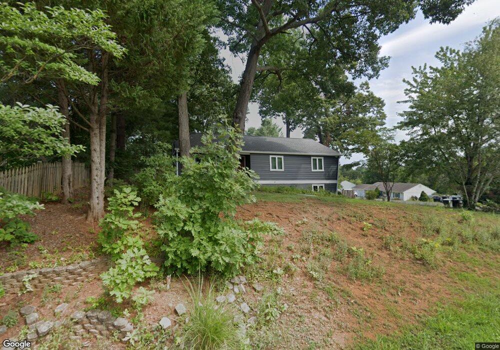 7213 Sunrise Ct, Warrenton, VA 20187 - photo 1