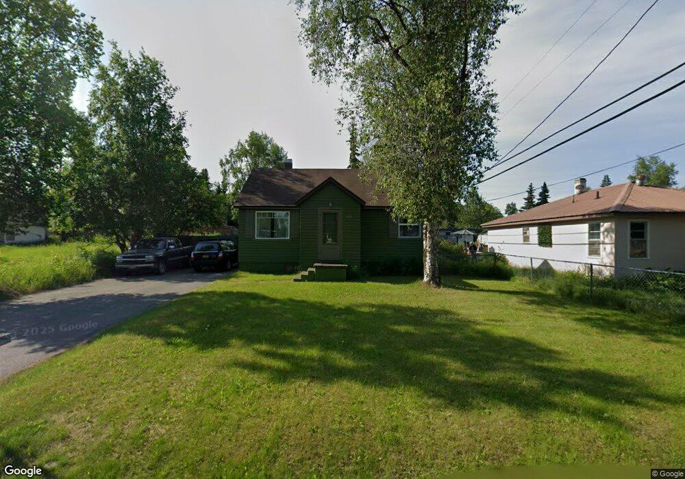 910 Chugach Way, Anchorage, AK 99503 - photo 1