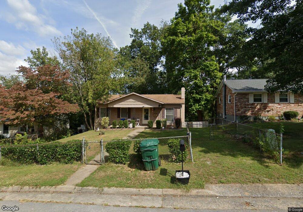 252 Elkin Cir, Waynesboro, VA 22980 - photo 1