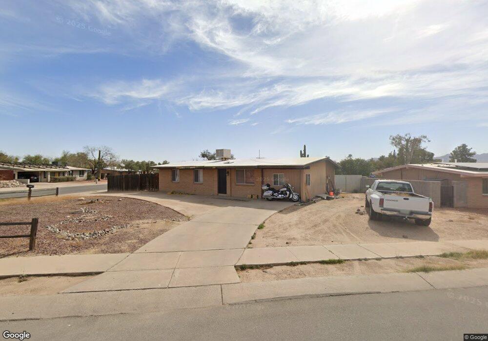 5847 N Mona Lisa Rd, Tucson, AZ 85741 - photo 1