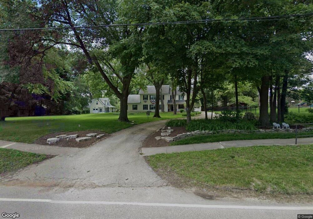 325 N Batavia Ave, Batavia, IL 60510 - photo 1