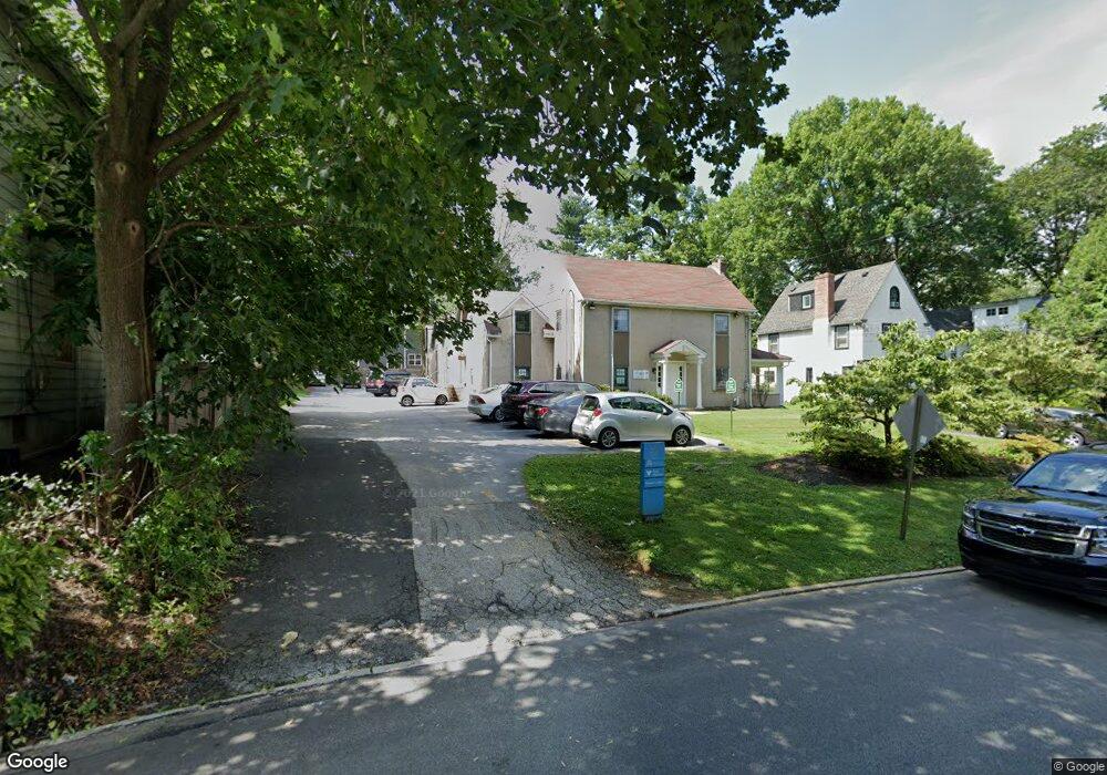 28 Garrett Ave unit 200, Bryn Mawr, PA 19010 - photo 1