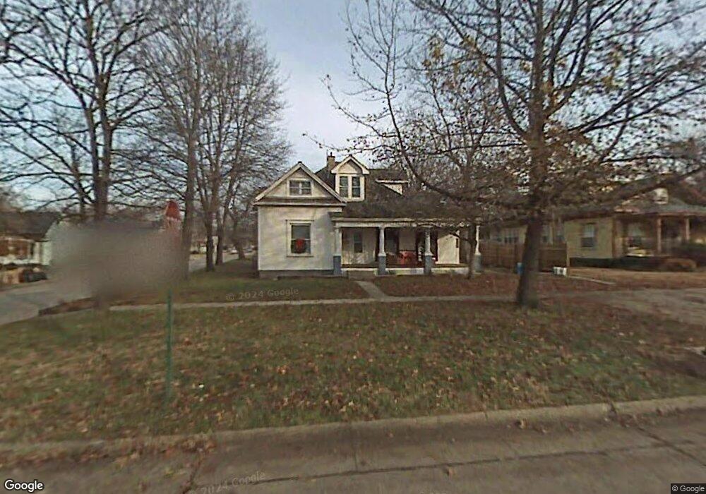 421 W Maple St, Rogers, AR 72756 - photo 1