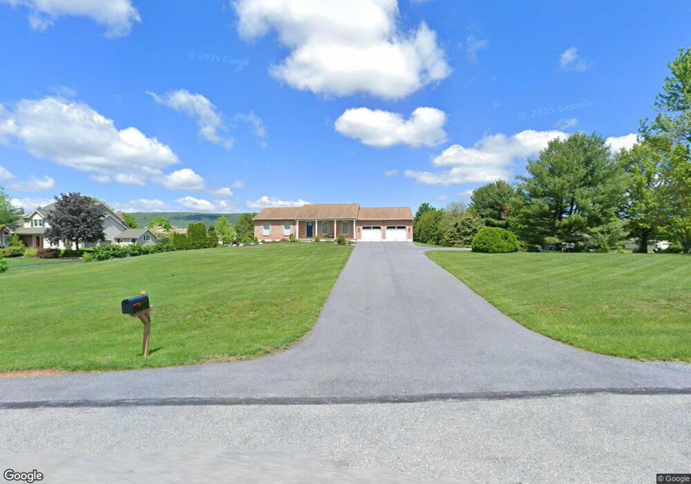 14 Linden Dr, Hamburg, PA 19526 - photo 1