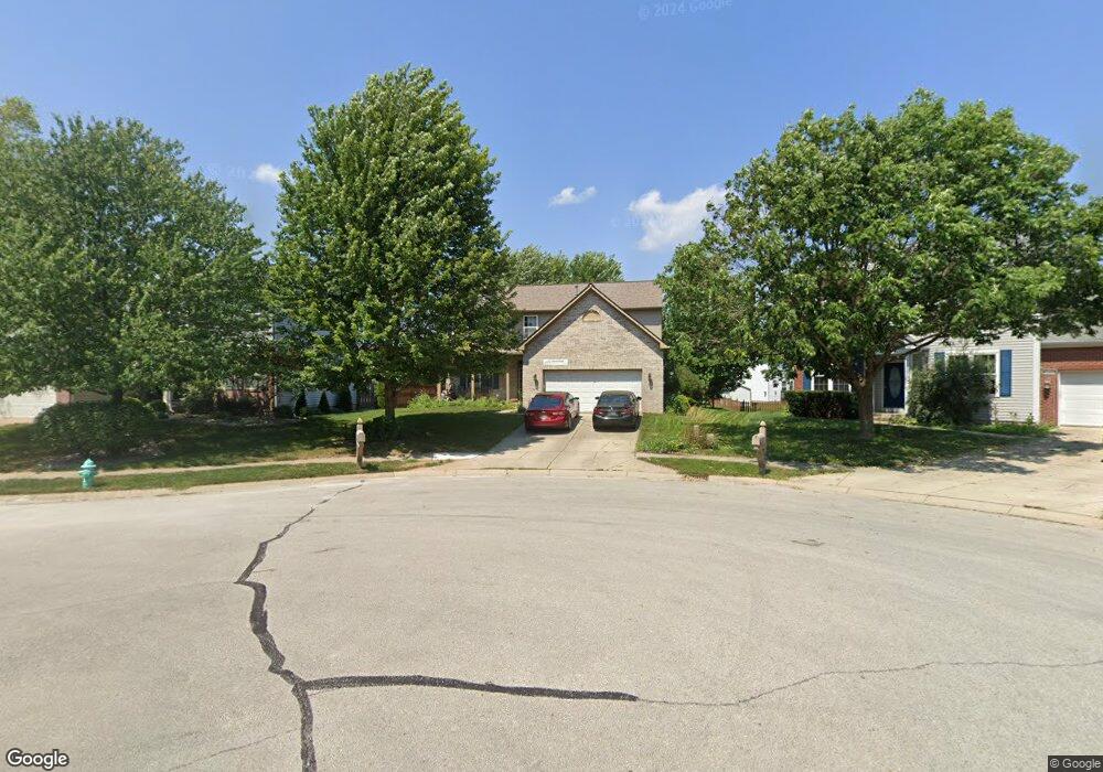 10206 Bootham Close, Fishers, IN 46038 - photo 1