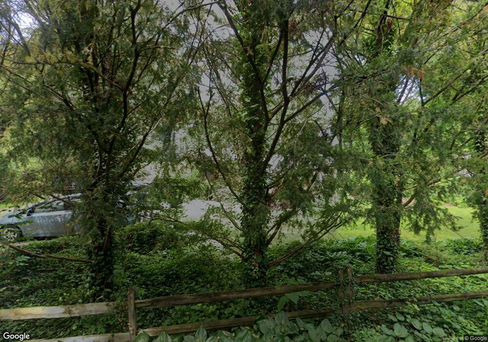 8 Grumman Ave, Wilton, CT 06897 - photo 1