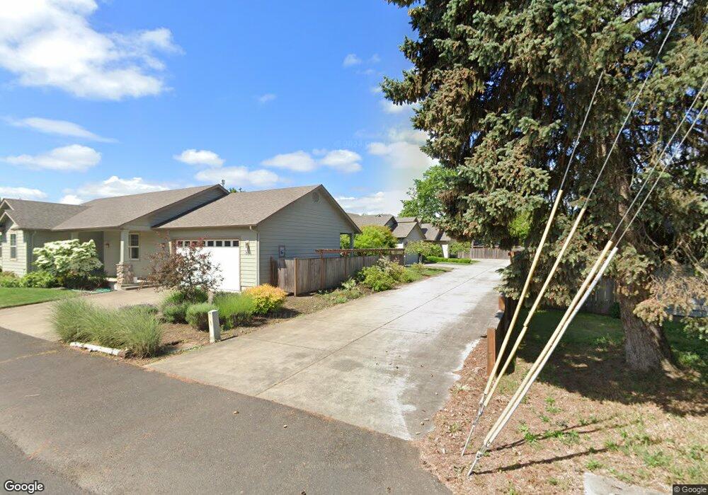 510 Honeysuckle Ln, Eugene, OR 97401 - photo 1