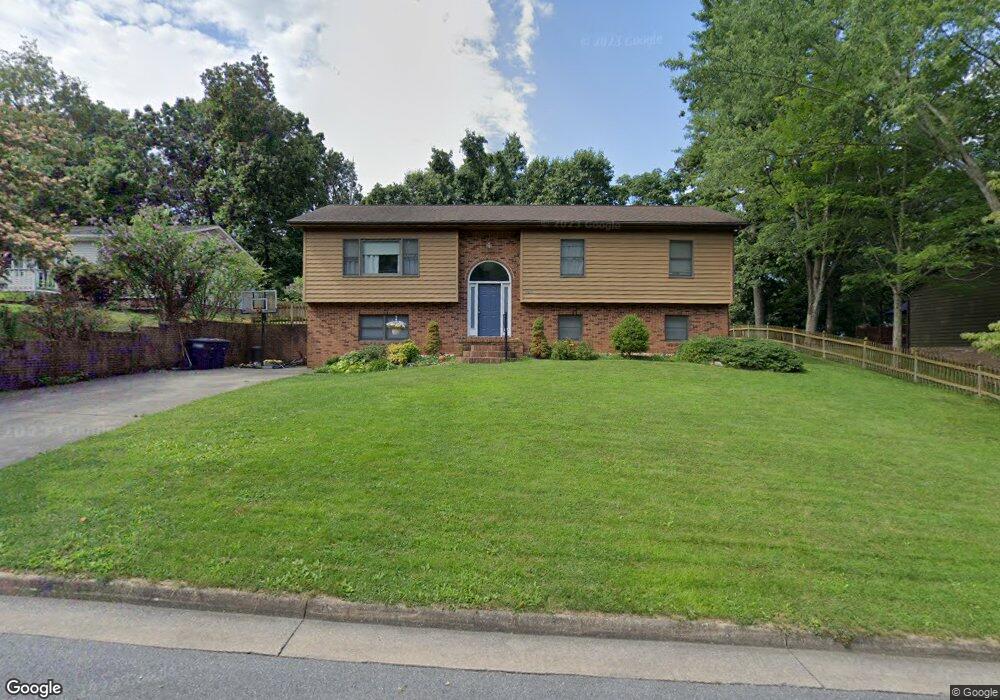 993 Carriage Dr, Harrisonburg, VA 22801 - photo 1