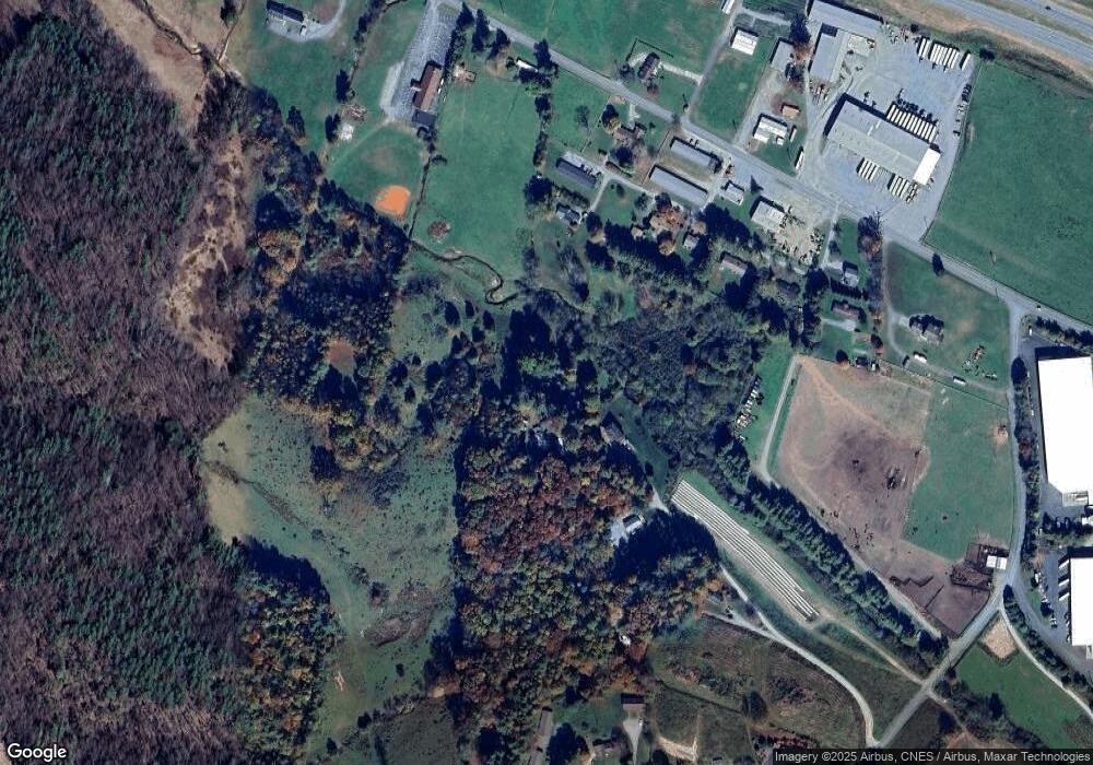 368 Lakeview Dr, Deep Gap, NC 28618 - photo 1