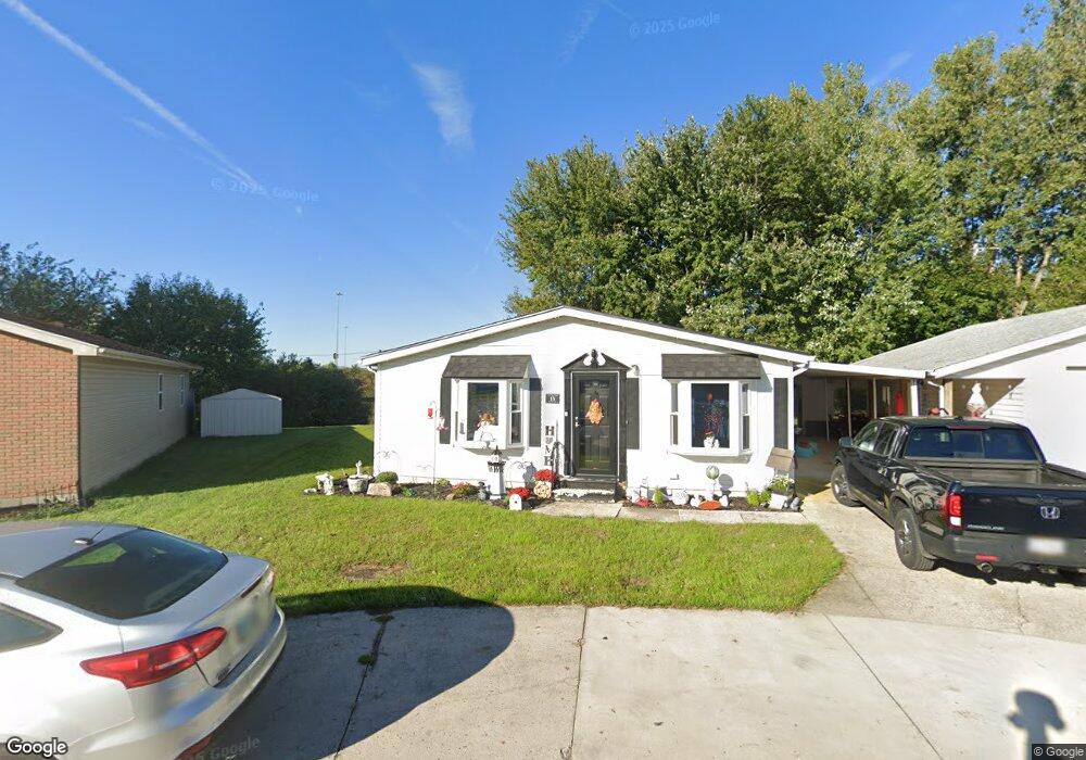 18 Eastlake Dr, Wapakoneta, OH 45895 - photo 1