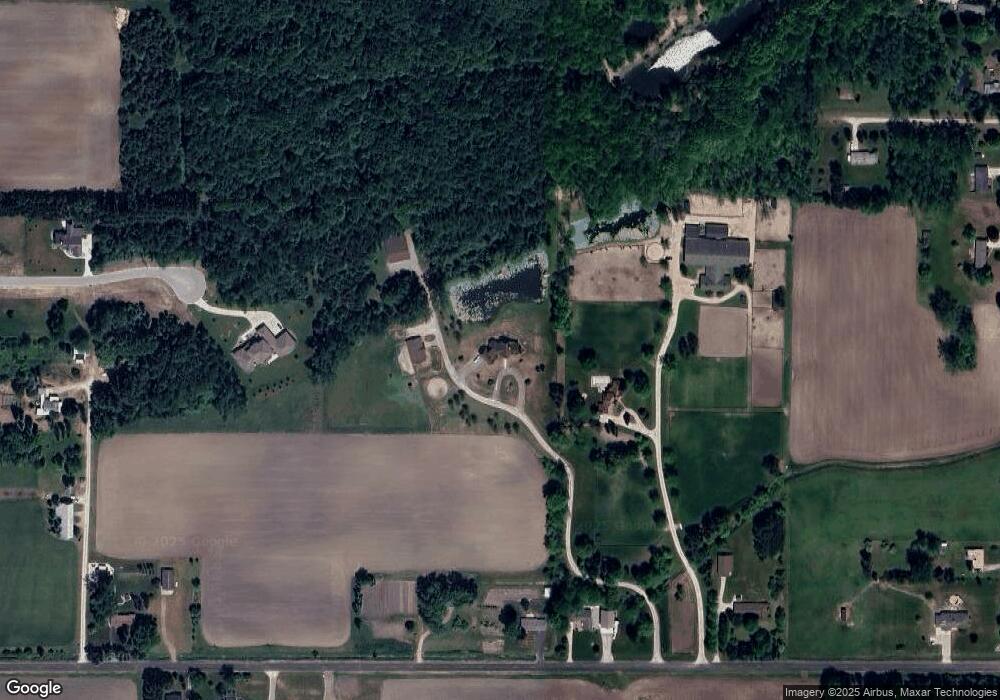 3393 E Siebert Rd, Midland, MI 48642 - photo 1